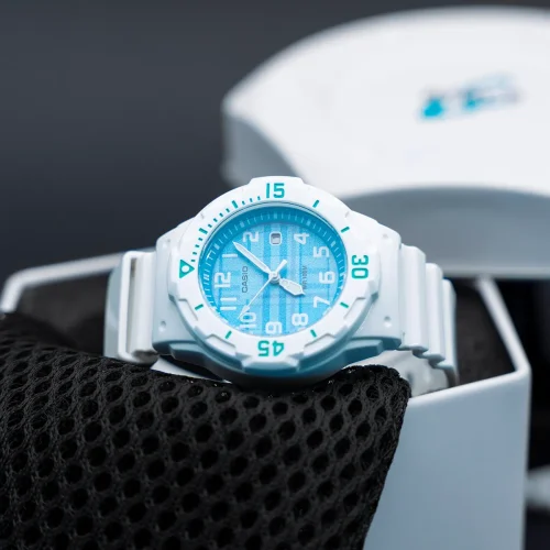 ساعت مچی زنانه کاسیو مدل Casio LRW-200H-2C