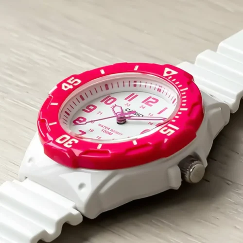 مشخصات ساعت مچی زنانه کاسیو مدل Casio LRW-200H-4B